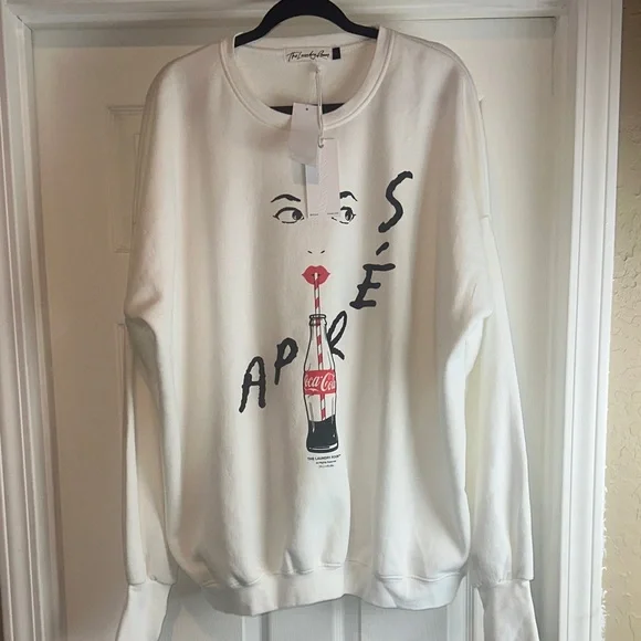 The Laundry Room Art Apres Coca-Cola Lips Graphic Relaxed Crewneck Sweatshirt - Picture 4 of 12